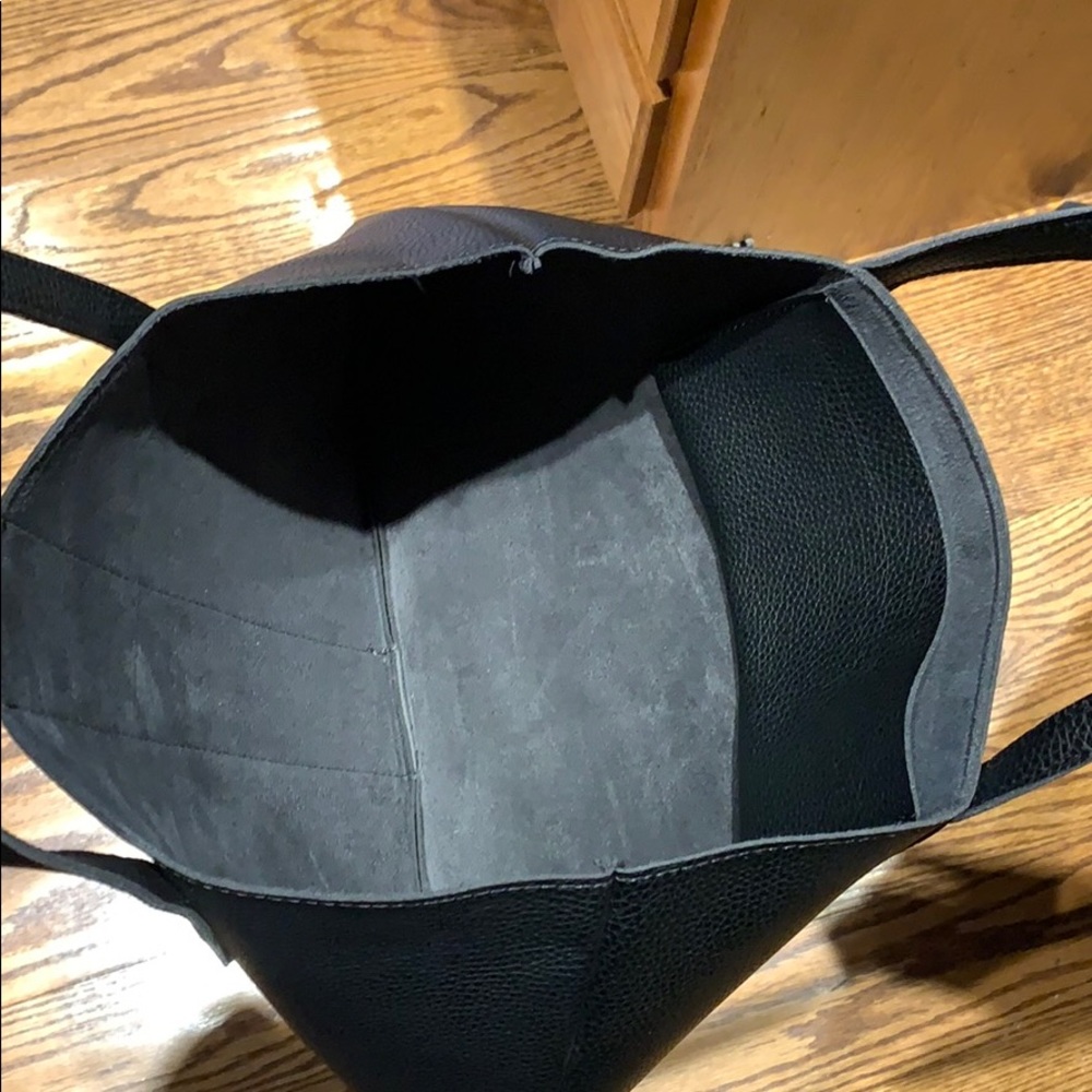 TOTE - Picture 3 of 4